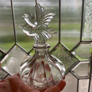 VTG. Nina Ricci LAir du Temps 6" Perfume Bottle Lalique Crystal Dbl Dove Stopper